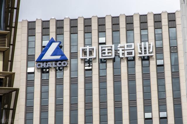 中国篮球产业链布局优化，推动体育经济繁荣